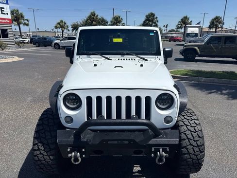 Used 2017 Jeep Wrangler Unlimited Sport w/ Quick Order Package 24S AWD/4WD image 6