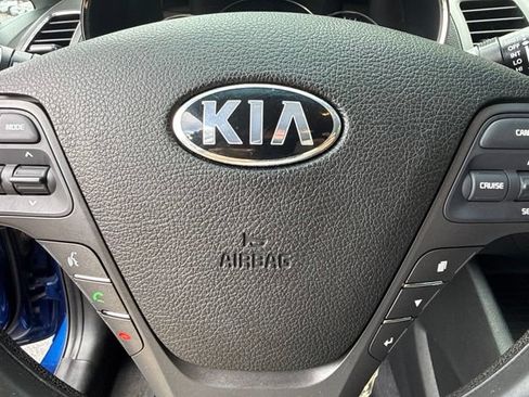 Used 2018 Kia Forte LX w/ LX Popular Package FWD image 12