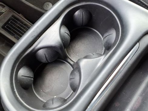 Used 2018 Chrysler Pacifica Touring Plus w/ S Appearance Package image 8