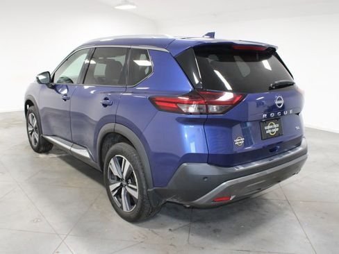 Used 2023 Nissan Rogue SL FWD image 7