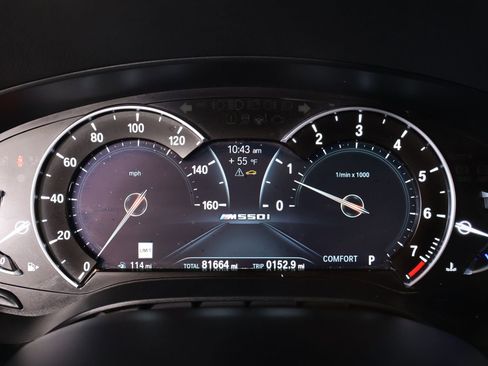Used 2019 BMW M550i xDrive image 4