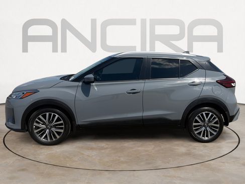 Used 2023 Nissan Kicks SV FWD image 7
