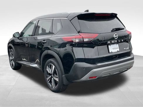 Certified 2023 Nissan Rogue SL w/ SL Premium Package AWD/4WD image 5