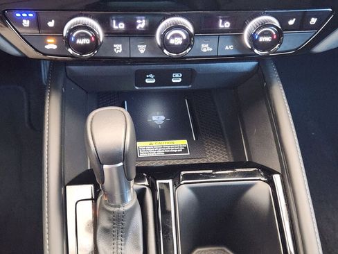 Used 2024 Honda Accord Touring image 18