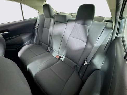 Used 2020 Toyota Corolla LE FWD image 19