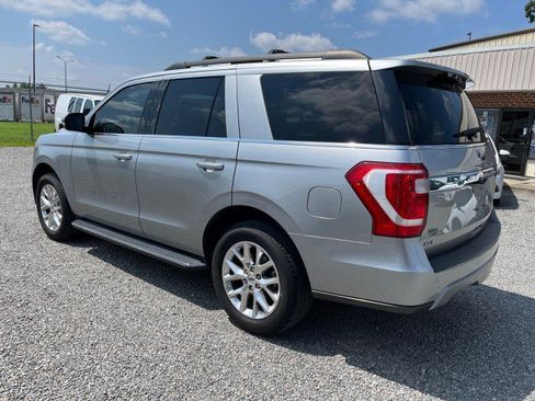 Used 2021 Ford Expedition XLT AWD/4WD image 9