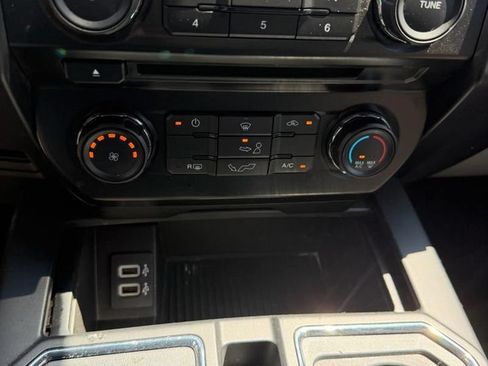 Used 2017 Ford F150 XL w/ Equipment Group 101A Mid AWD/4WD image 19