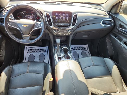 Used 2022 Chevrolet Equinox Premier image 38