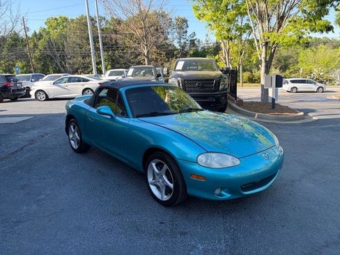 Used 2003 MAZDA MX-5 Miata RWD image 9