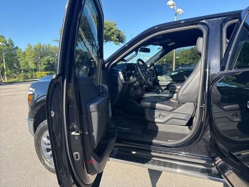 Used 2025 Ford F150 Lariat w/ Equipment Group 502A High image 13