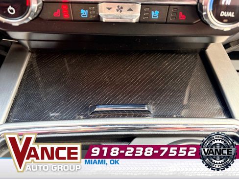 Used 2022 Ford F350 Platinum image 23