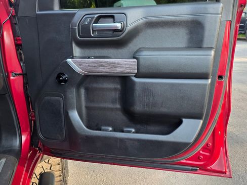 Used 2019 Chevrolet Silverado 1500 LT image 30