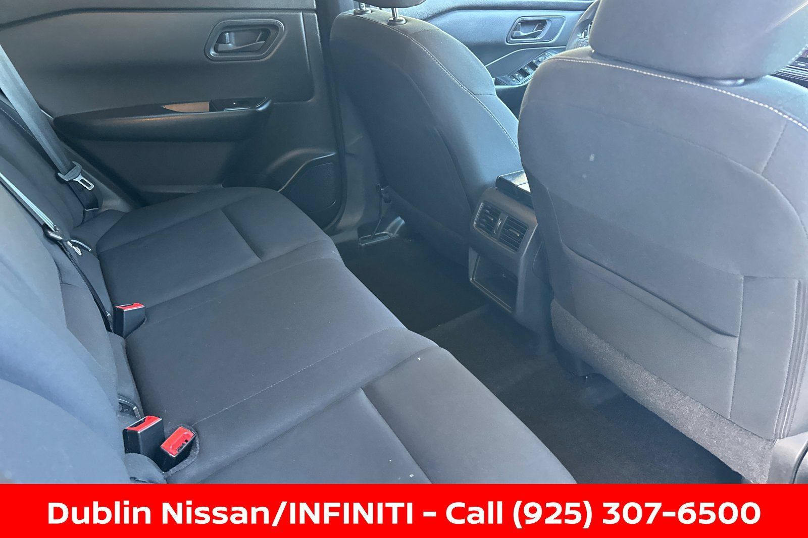 Certified 2024 Nissan Rogue S FWD image 19
