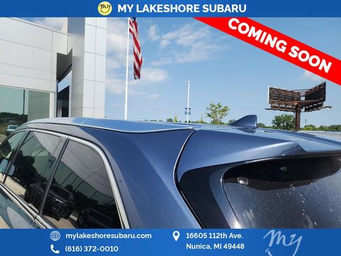 Used 2017 Toyota Highlander XLE AWD/4WD image 10
