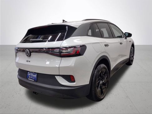 New 2026 Volkswagen ID.4 Pro S image 13