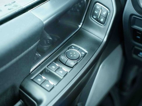 Used 2025 Ford F150 Lariat w/ Equipment Group 502A High AWD/4WD image 28