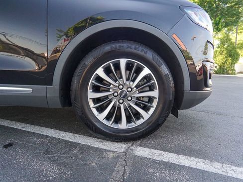 Used 2019 Lincoln Nautilus Select FWD image 13
