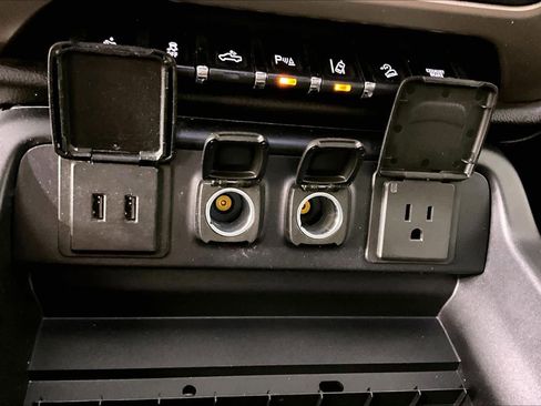 Used 2019 GMC Sierra 3500 Denali w/ Duramax Plus Package image 33