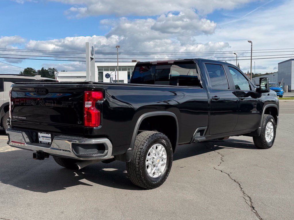 Used 2022 Chevrolet Silverado 2500 LT w/ All Star Edition AWD/4WD image 9