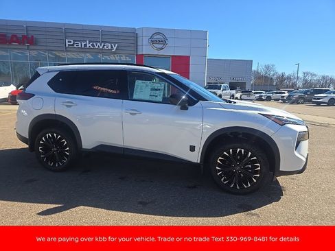 New 2026 Nissan Rogue Dark Armor AWD/4WD image 8