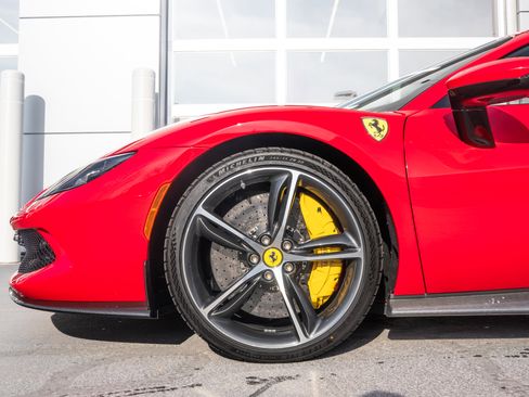 Used 2025 Ferrari 296 GTS image 3