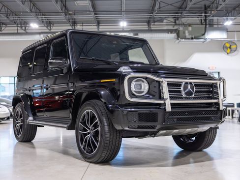 Used 2024 Mercedes-Benz G 550 image 3