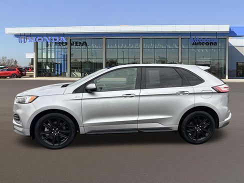 Used 2024 Ford Edge ST-Line AWD/4WD image 2
