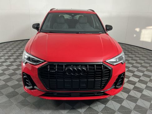 Used 2025 Audi Q3 2.0T Premium Plus w/ Premium Plus Package image 2