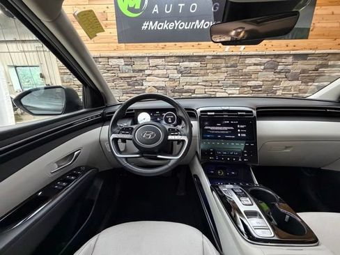 Used 2023 Hyundai Tucson Limited w/ Cargo Package AWD/4WD image 19