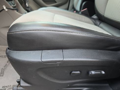 Used 2013 Buick Encore Convenience image 27