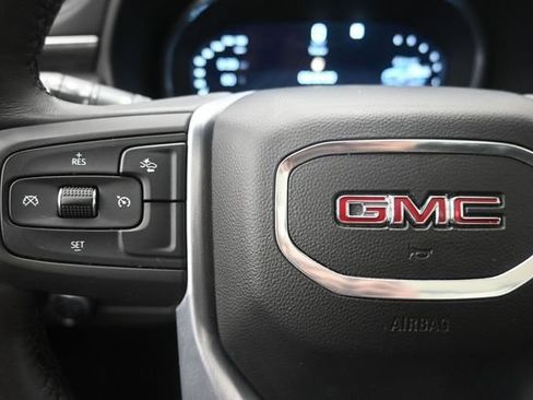Used 2023 GMC Yukon XL SLT AWD/4WD image 28