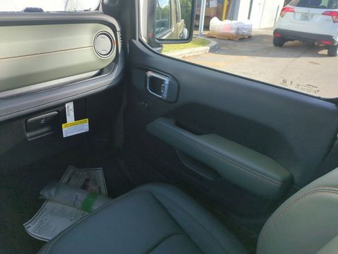 New 2026 Jeep Gladiator Mojave AWD/4WD image 17