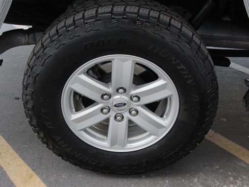 Used 2022 Ford F150 XLT w/ Equipment Group 301A Mid image 23