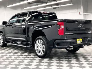 Used 2022 Chevrolet Silverado 1500 High Country w/ High Country Premium Package video 2