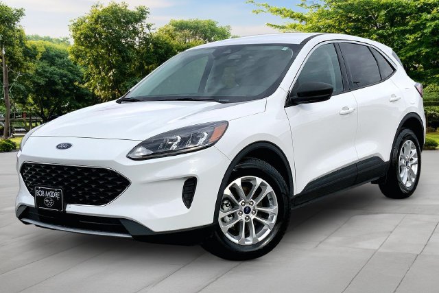 Used 2022 Ford Escape SE FWD image 1