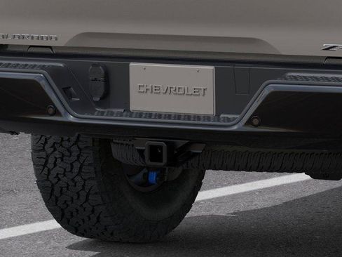 New 2026 Chevrolet Colorado ZR2 w/ Technology Package AWD/4WD image 14