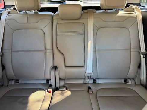 Used 2021 Lincoln Corsair Reserve w/ Equipment Group 201A image 31