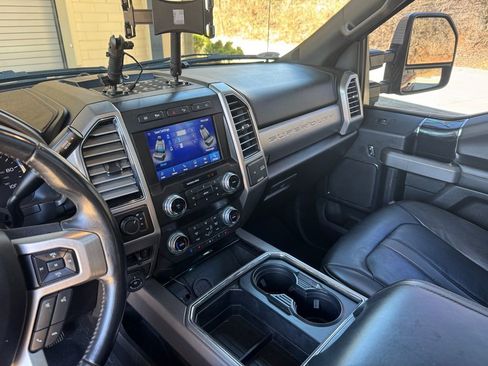 Used 2020 Ford F250 Platinum image 40