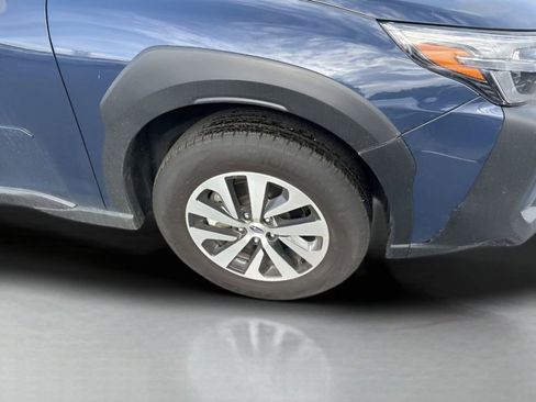 Used 2025 Subaru Outback Premium image 12