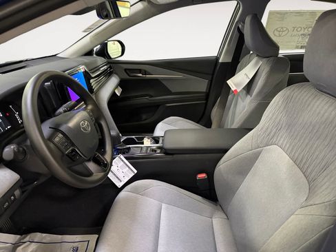 New 2026 Toyota Camry LE image 9
