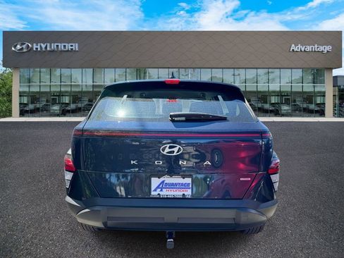 Certified 2026 Hyundai Kona SE AWD/4WD image 7