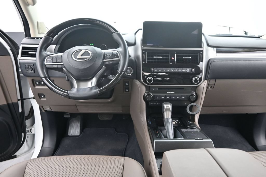 Used 2023 Lexus GX 460 Premium w/ Premium Package AWD/4WD image 29