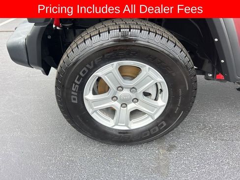 Used 2022 Jeep Wrangler Unlimited Sport AWD/4WD image 23