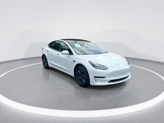 Used 2021 Tesla Model 3 Standard Range Plus RWD video 2