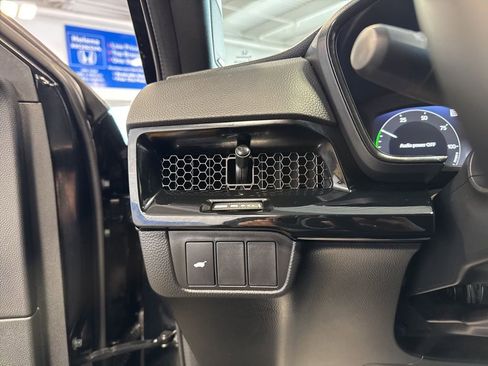 Used 2026 Honda CR-V Sport Touring image 21