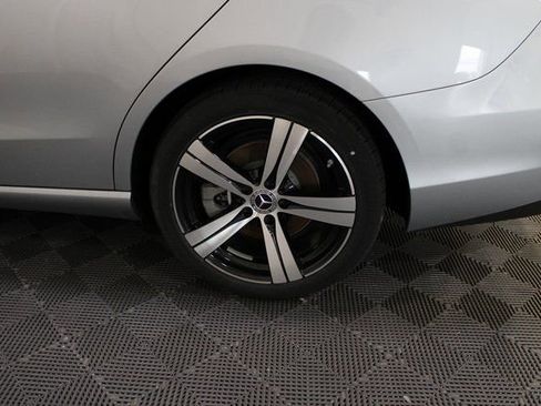 New 2025 Mercedes-Benz C 300 4MATIC Sedan image 8