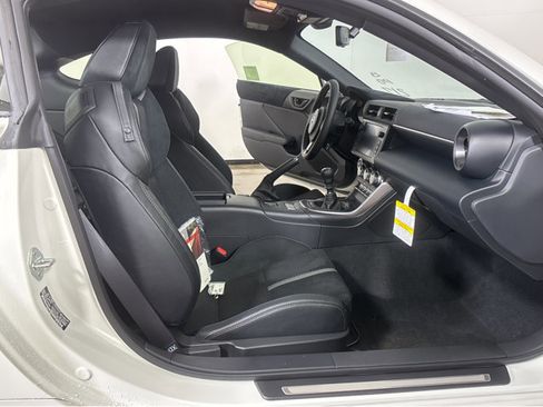 New 2026 Toyota GR86 Premium image 6