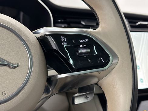 Used 2022 Jaguar F-PACE S image 24