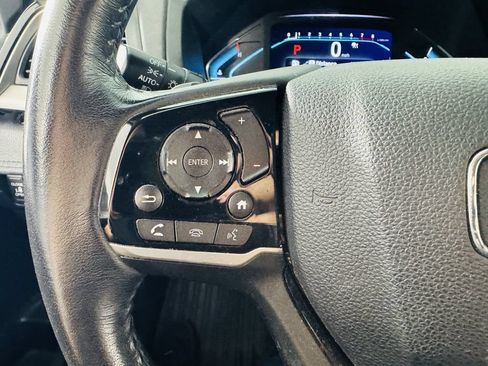 Used 2023 Honda Odyssey Touring image 13