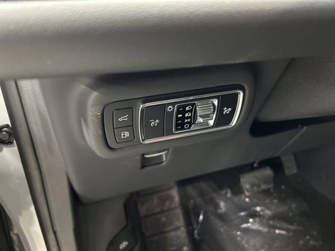 New 2026 Lincoln Nautilus Premier w/ Equipment Group 102A AWD/4WD image 13